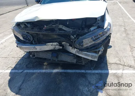 2022 Honda Accord Sport 2.0T z USA, uszkodzony, nr VIN 1HGCV2F38NA015327